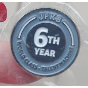 Amazon Peccy Pin "JFK8 6th Year World Class Talent Machine"